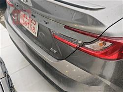 تۆیۆتا کامری